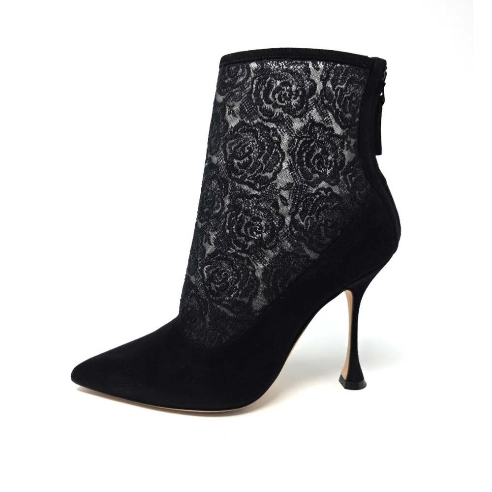 Manolo Blahnik Black Suede Ankle Boots Bricala Lace Heeled Pointed Toe 37 US 7